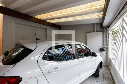 Garagem  de casa à venda com 8 quartos, 525m² em Vila Moraes, São Paulo
