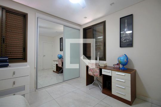 Quarto 2 de apartamento à venda com 4 quartos, 220m² em Cruzeiro, Belo Horizonte