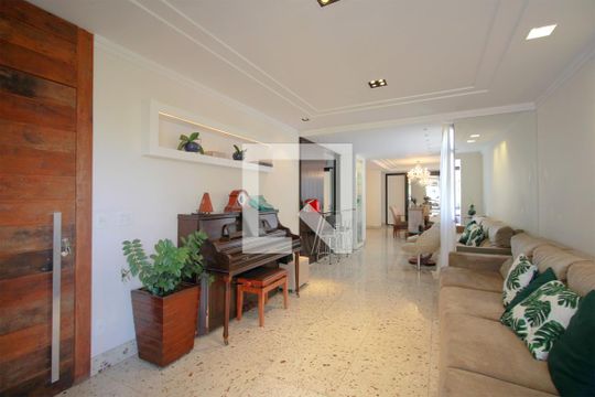 Apartamento à venda com 4 quartos, 220m² em Cruzeiro, Belo Horizonte