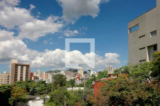 Vista da Sala de apartamento à venda com 4 quartos, 220m² em Cruzeiro, Belo Horizonte