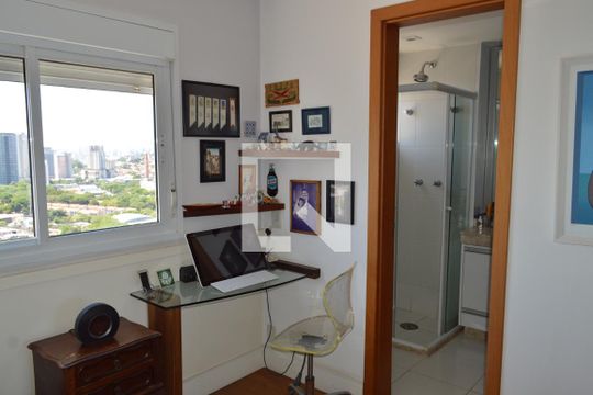 Suíte 1 de apartamento à venda com 3 quartos, 140m² em Bosque da Saúde, São Paulo