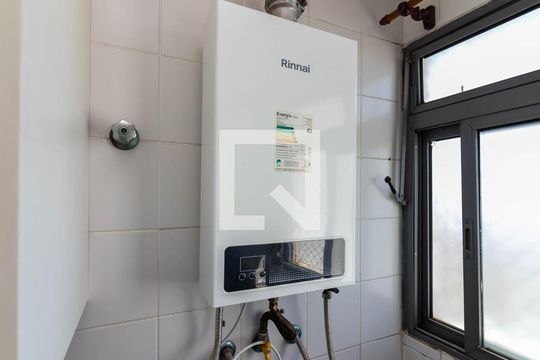 Área de Serviço de apartamento para alugar com 2 quartos, 62m² em Parque Peruche, São Paulo