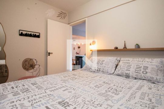 Quarto 1 de apartamento à venda com 2 quartos, 49m² em Cidade Monções, São Paulo