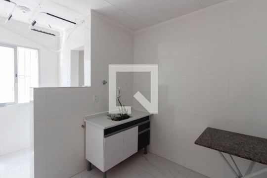 Cozinha de apartamento à venda com 2 quartos, 59m² em Parque Paineiras, São Paulo