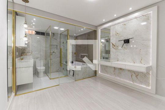 Suíte de casa de condomínio à venda com 3 quartos, 140m² em Fazenda Aricanduva, São Paulo