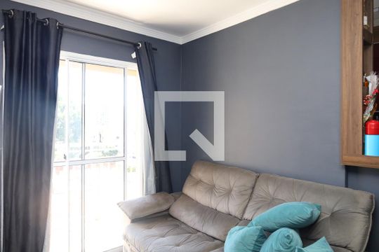 Sala de apartamento à venda com 2 quartos, 47m² em Vila Carmosina, São Paulo