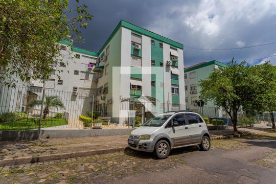 Fachada de apartamento para alugar com 1 quarto, 32m² em Vila Ipiranga, Porto Alegre