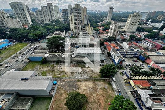 Vista de apartamento à venda com 1 quarto, 23m² em Santo Amaro, São Paulo
