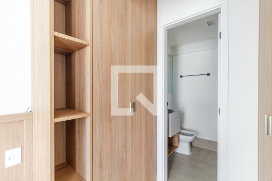Studio de kitnet/studio à venda com 1 quarto, 31m² em Pinheiros, São Paulo