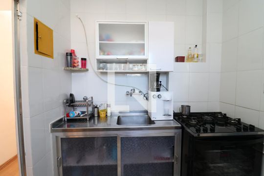 Cozinha de apartamento à venda com 3 quartos, 78m² em Jardim Guanabara, Rio de Janeiro