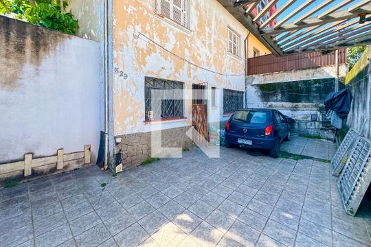 Quintal de casa à venda com 3 quartos, 100m² em Bosque da Saúde, São Paulo