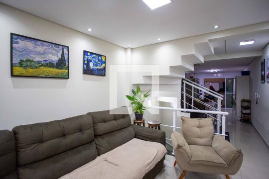 Casa à venda com 3 quartos, 127m² em Centro, Diadema