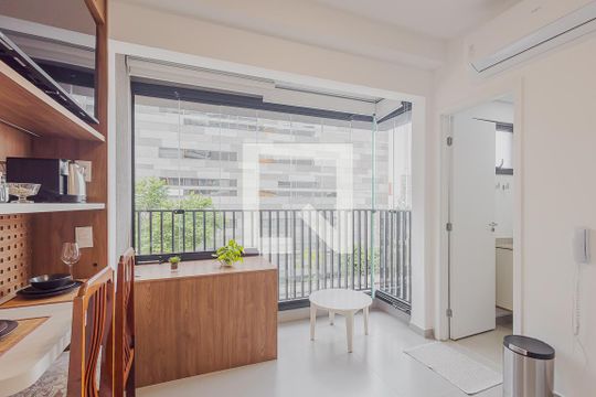 Kitnet/Studio para alugar com 1 quarto, 24m² em Vila Madalena, São Paulo