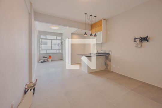 Kitnet/Studio para alugar com 1 quarto, 38m² em Bela Vista, São Paulo