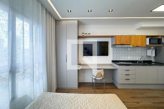 Studio de kitnet/studio à venda com 1 quarto, 21m² em Vila Firmiano Pinto, São Paulo