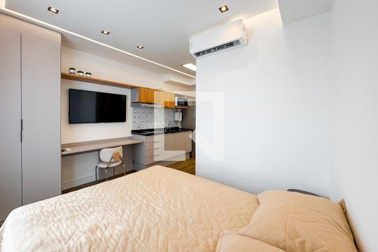 Studio de kitnet/studio à venda com 1 quarto, 21m² em Vila Firmiano Pinto, São Paulo