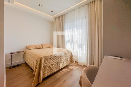 Studio de kitnet/studio à venda com 1 quarto, 21m² em Vila Firmiano Pinto, São Paulo
