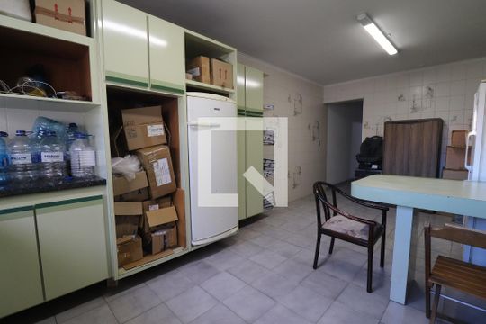 Cozinha de casa para alugar com 2 quartos, 301m² em Vila Valparaíso, Santo André