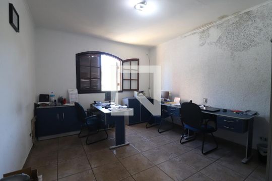 Quarto 1 suíte de casa para alugar com 2 quartos, 301m² em Vila Valparaíso, Santo André