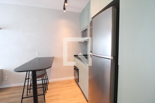 Cozinha de apartamento à venda com 1 quarto, 29m² em Vila Santa Catarina, São Paulo