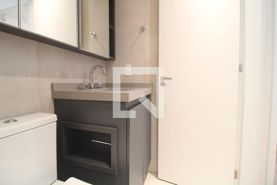 Banheiro de apartamento à venda com 1 quarto, 29m² em Vila Santa Catarina, São Paulo