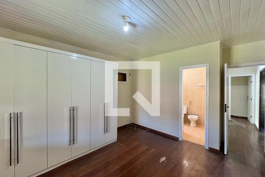 Suíte de casa de condomínio à venda com 3 quartos, 190m² em Vargem Grande, Rio de Janeiro