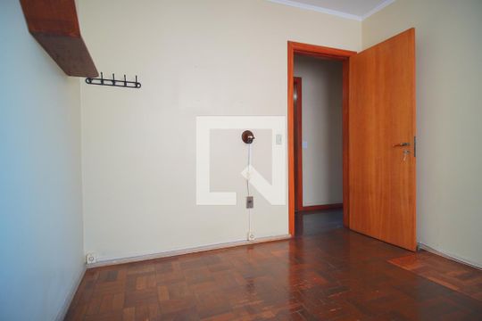 Quarto 3 de apartamento à venda com 3 quartos, 84m² em Bom Jesus, Porto Alegre
