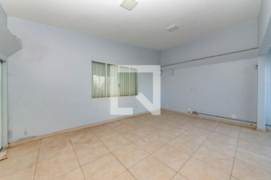 Sala 2 de casa para alugar com 4 quartos, 341m² em Cidade Jardim, Belo Horizonte