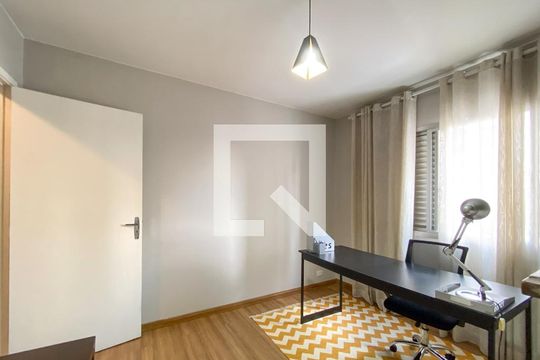 Quarto 1 de apartamento para alugar com 2 quartos, 70m² em Butantã, São Paulo