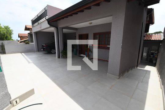 Garagem de casa à venda com 4 quartos, 400m² em Parque das Universidades, Campinas