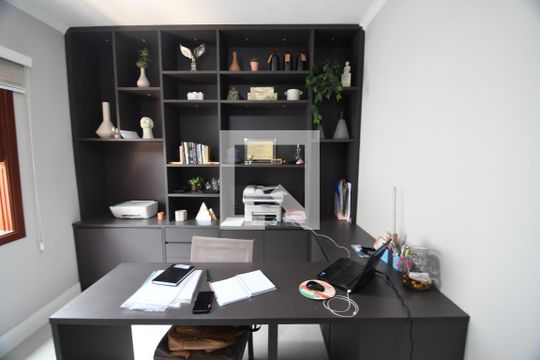 Sala / Escritório de casa à venda com 4 quartos, 400m² em Parque das Universidades, Campinas