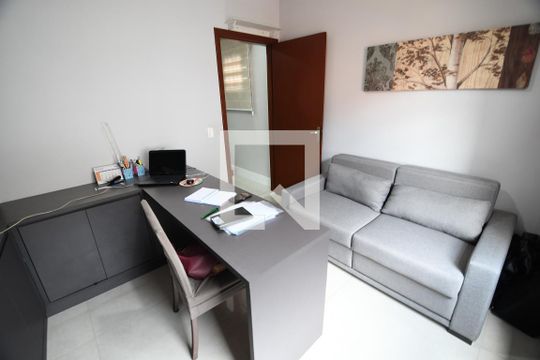 Sala / Escritório de casa à venda com 4 quartos, 400m² em Parque das Universidades, Campinas