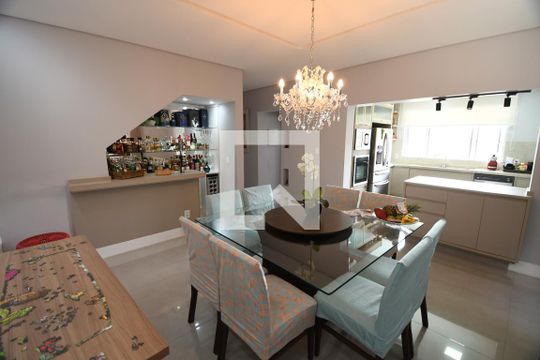 Sala de Jantar de casa à venda com 4 quartos, 400m² em Parque das Universidades, Campinas