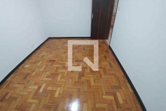 Quarto 3 de casa à venda com 3 quartos, 180m² em Jabaquara, São Paulo