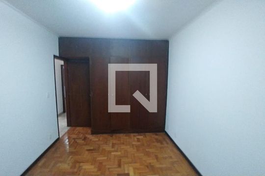 Quarto 2 de casa à venda com 3 quartos, 180m² em Jabaquara, São Paulo