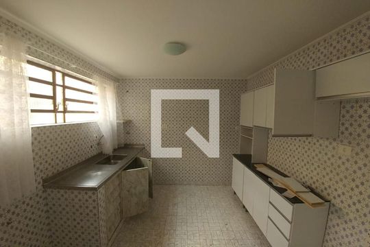 Cozinha de casa à venda com 3 quartos, 180m² em Jabaquara, São Paulo