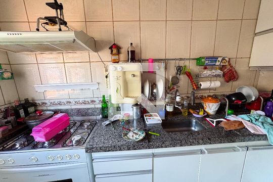 Edícula de casa à venda com 5 quartos, 326m² em Bairro da Glória, Contagem