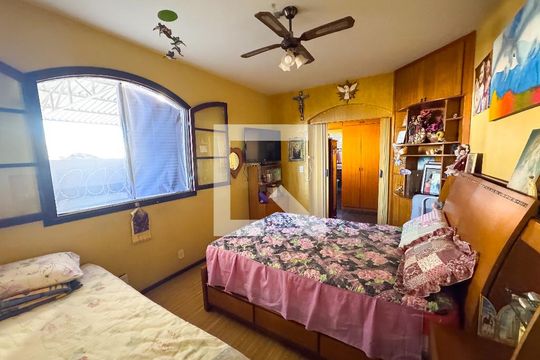 Quarto 1 de casa à venda com 5 quartos, 326m² em Bairro da Glória, Contagem