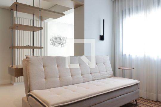 Apartamento para alugar com 1 quarto, 40m² em Indianópolis, São Paulo