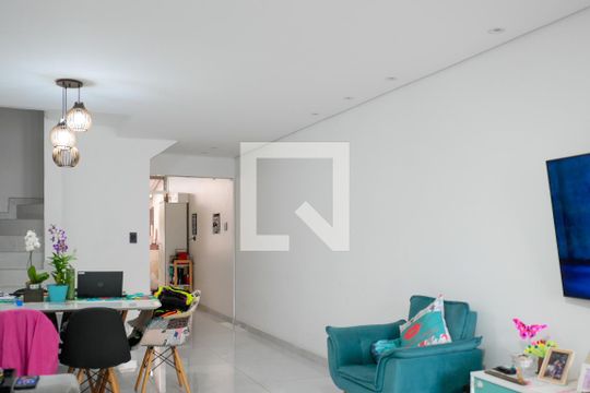 Sala de casa para alugar com 2 quartos, 118m² em Sacomã, São Paulo