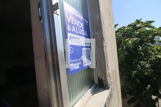 Placa de apartamento à venda com 2 quartos, 80m² em Irajá, Rio de Janeiro