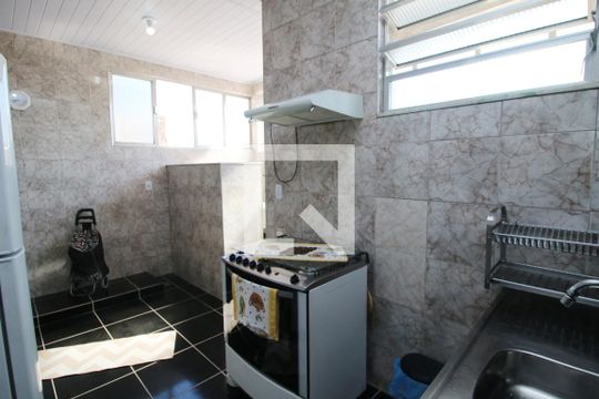 Cozinha de apartamento à venda com 2 quartos, 80m² em Irajá, Rio de Janeiro