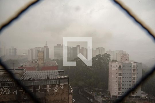 Vista do Quarto de apartamento para alugar com 1 quarto, 26m² em Mirandópolis, São Paulo