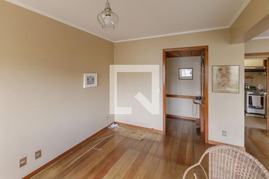 Sala de apartamento à venda com 2 quartos, 99m² em São João, Porto Alegre