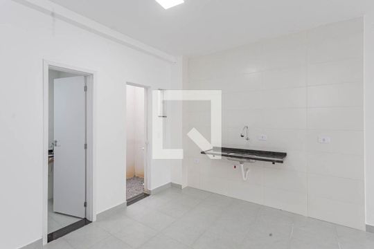 Sala e cozinha de apartamento à venda com 1 quarto, 33m² em Vila Moinho Velho, São Paulo