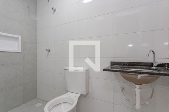 Banheiro de apartamento à venda com 1 quarto, 33m² em Vila Moinho Velho, São Paulo