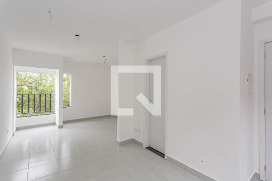 Quarto de kitnet/studio à venda com 1 quarto, 28m² em Vila Moinho Velho, São Paulo