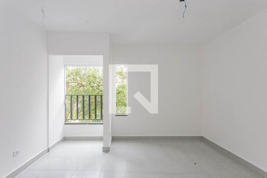 Quarto de kitnet/studio à venda com 1 quarto, 28m² em Vila Moinho Velho, São Paulo