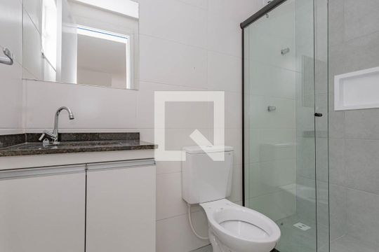 Banheiro de apartamento para alugar com 2 quartos, 34m² em Vila Moinho Velho, São Paulo
