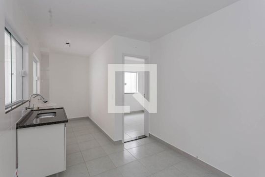 Apartamento para alugar com 2 quartos, 34m² em Vila Moinho Velho, São Paulo